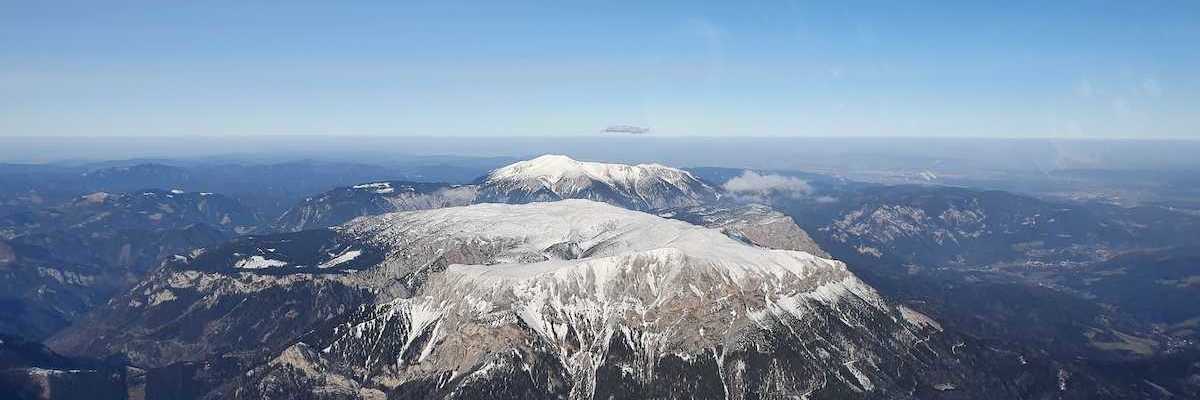 Flugwegposition um 14:36:36: Aufgenommen in der Nähe von Altenberg an der Rax, Österreich in 2797 Meter